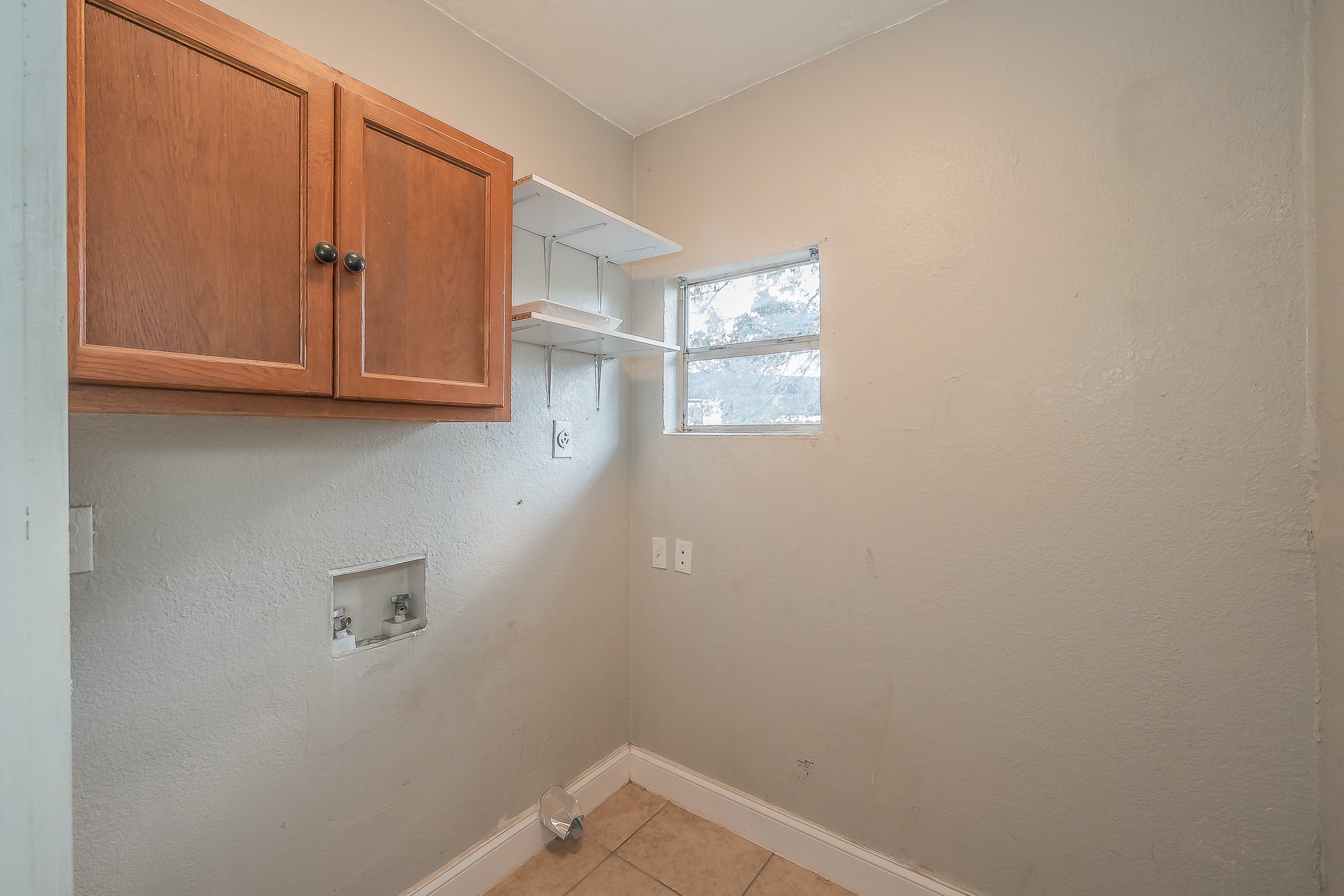 2141 S Jennings Avenue Fort Worth TX 76110
