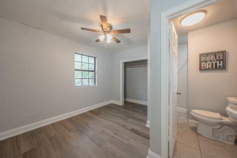 2141 S Jennings Avenue Fort Worth TX 76110
