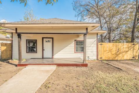 2141 S Jennings Avenue Fort Worth TX 76110