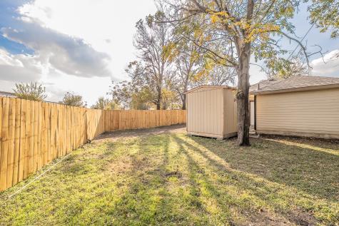 2141 S Jennings Avenue Fort Worth TX 76110