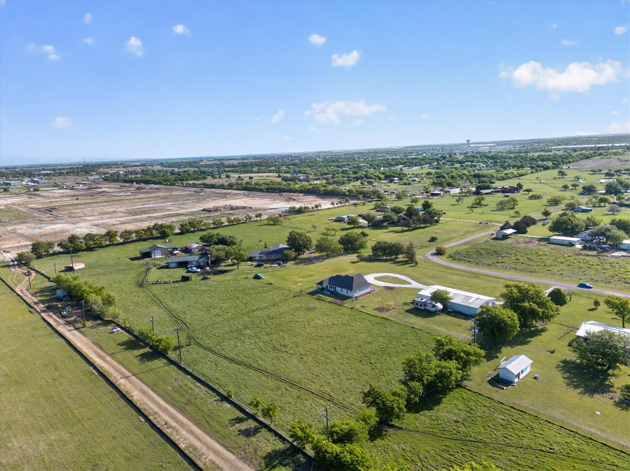5130 Hillside Loop N Justin TX 76247