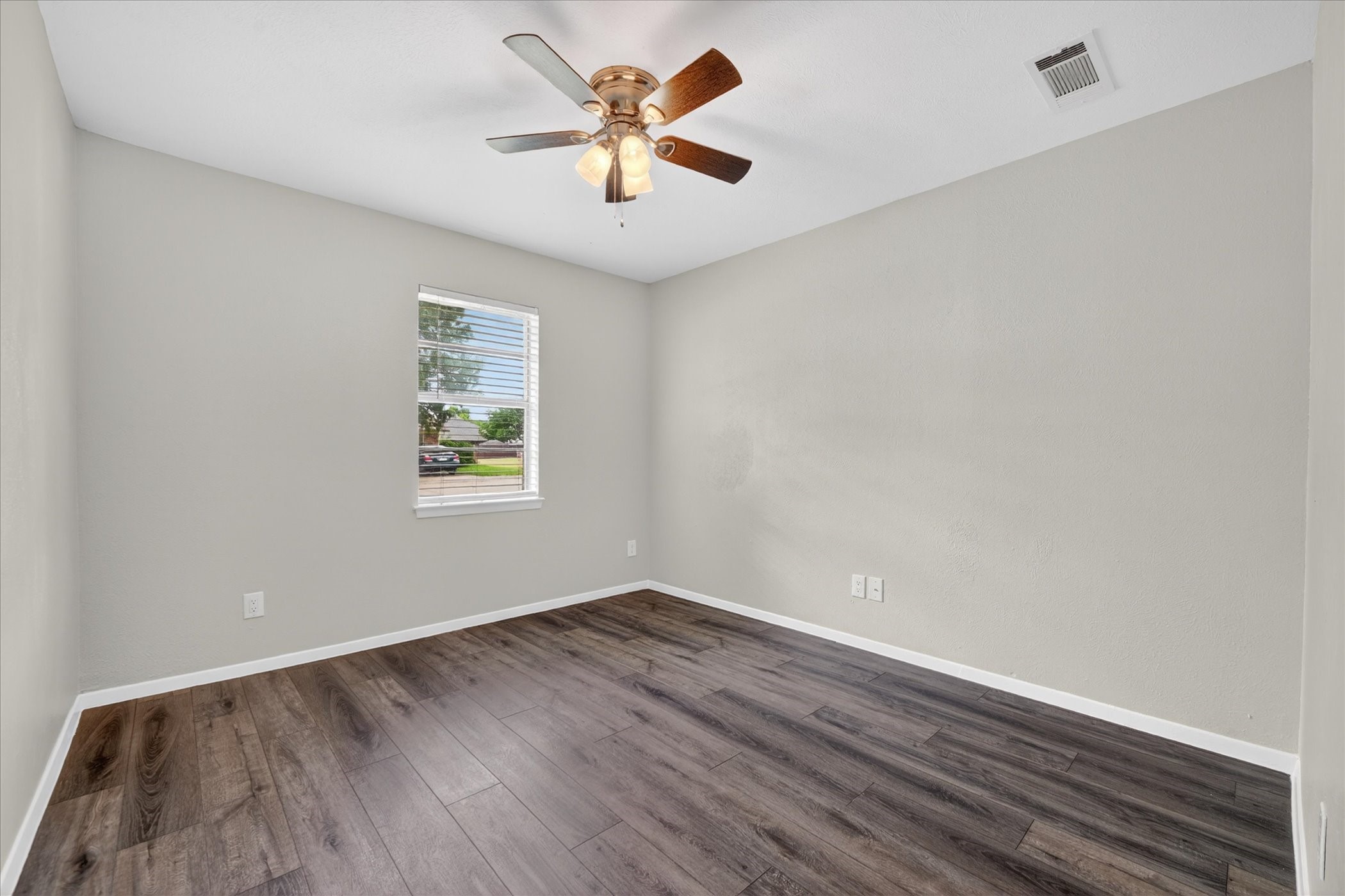 205 Wayne Drive Sanger TX 76266