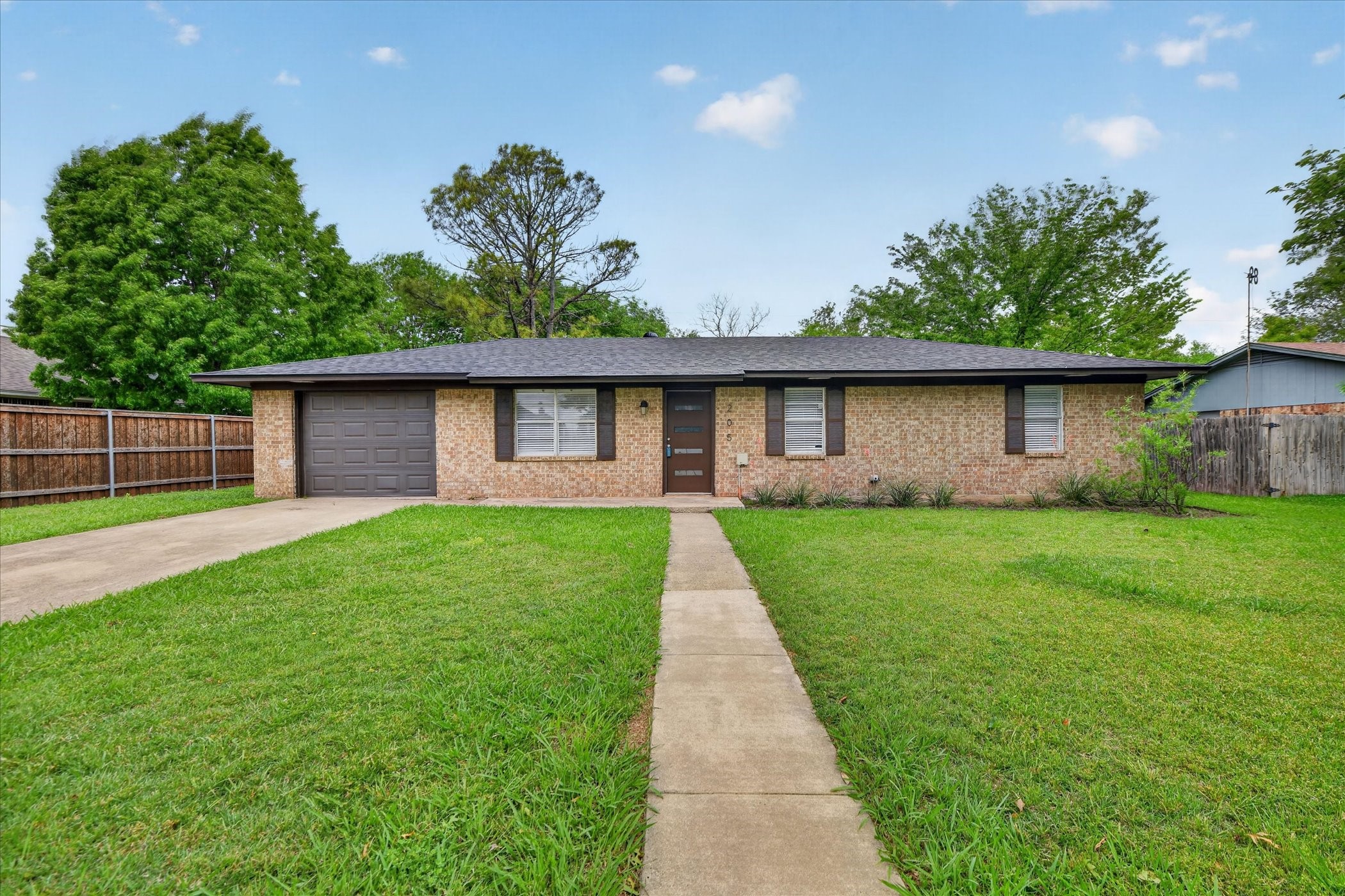 205 Wayne Drive Sanger TX 76266