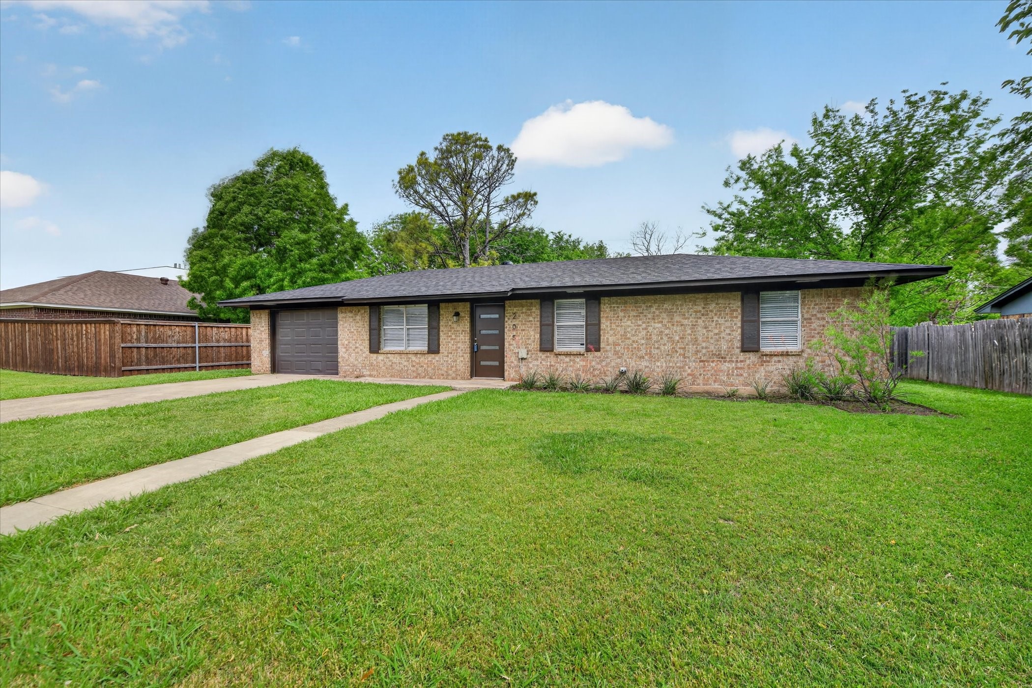 205 Wayne Drive Sanger TX 76266