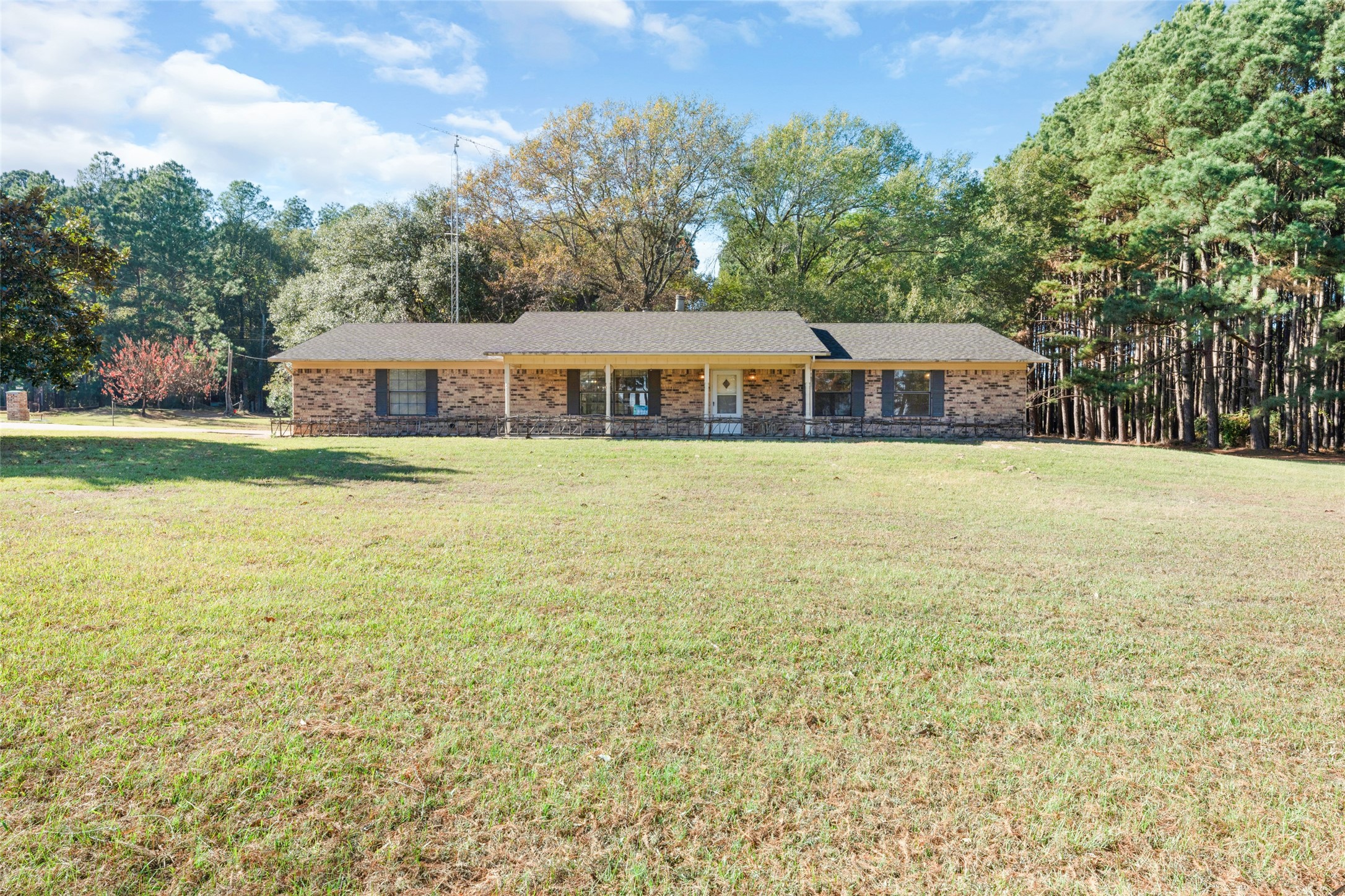 150 County Road 2325 Mineola TX 75773