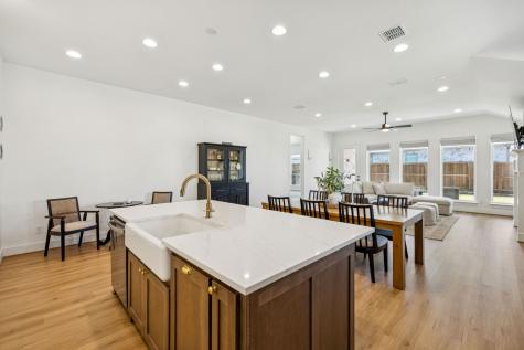 2100 Pleasant Run Lane Fort Worth TX 76008