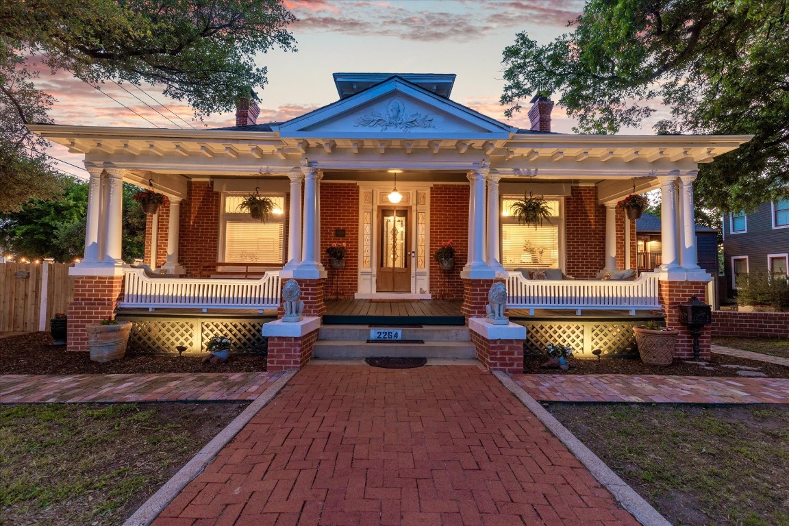 2264 Lipscomb Street Fort Worth TX 76110