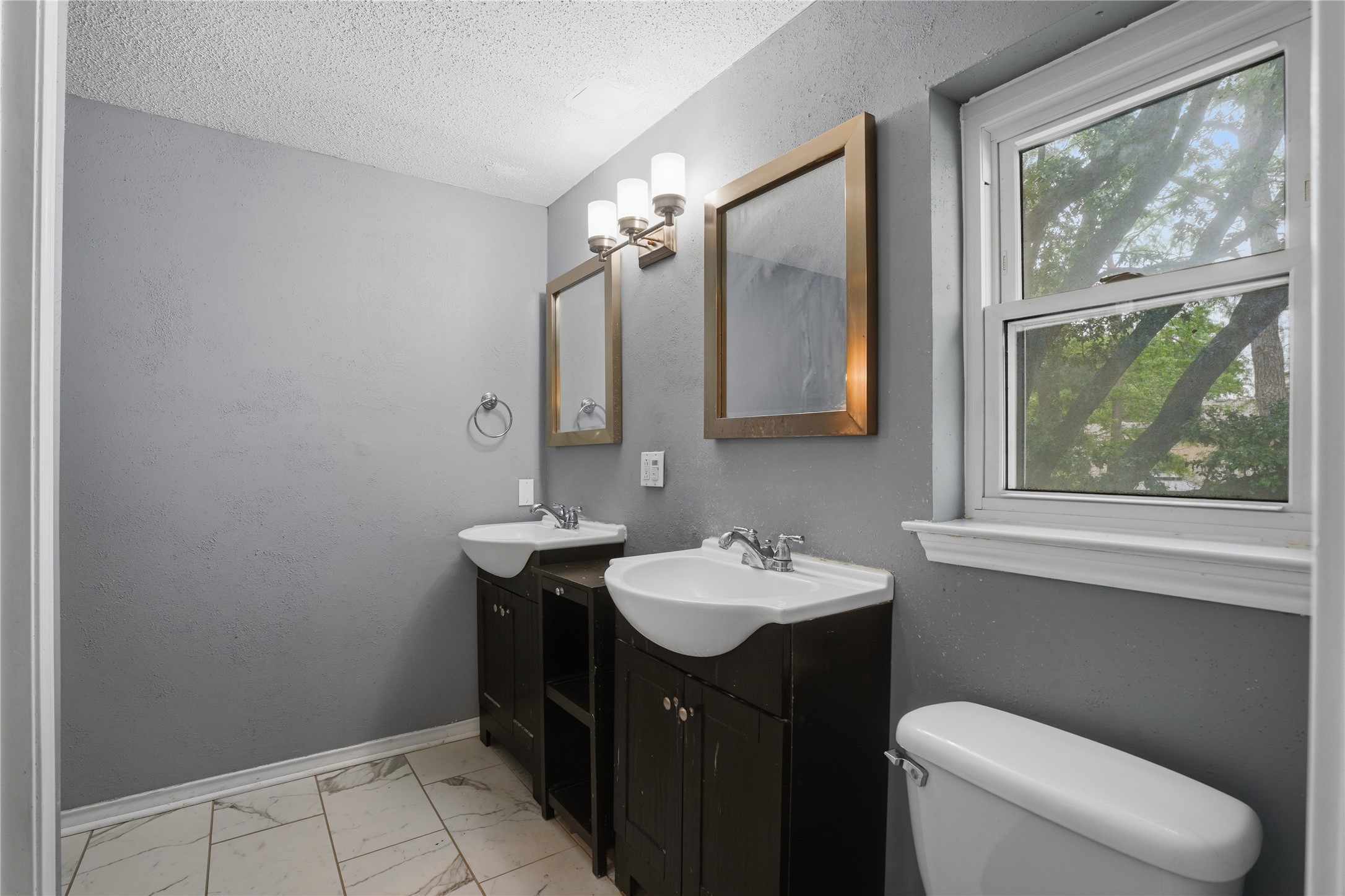 1726 Venetian Circle Arlington TX 76013