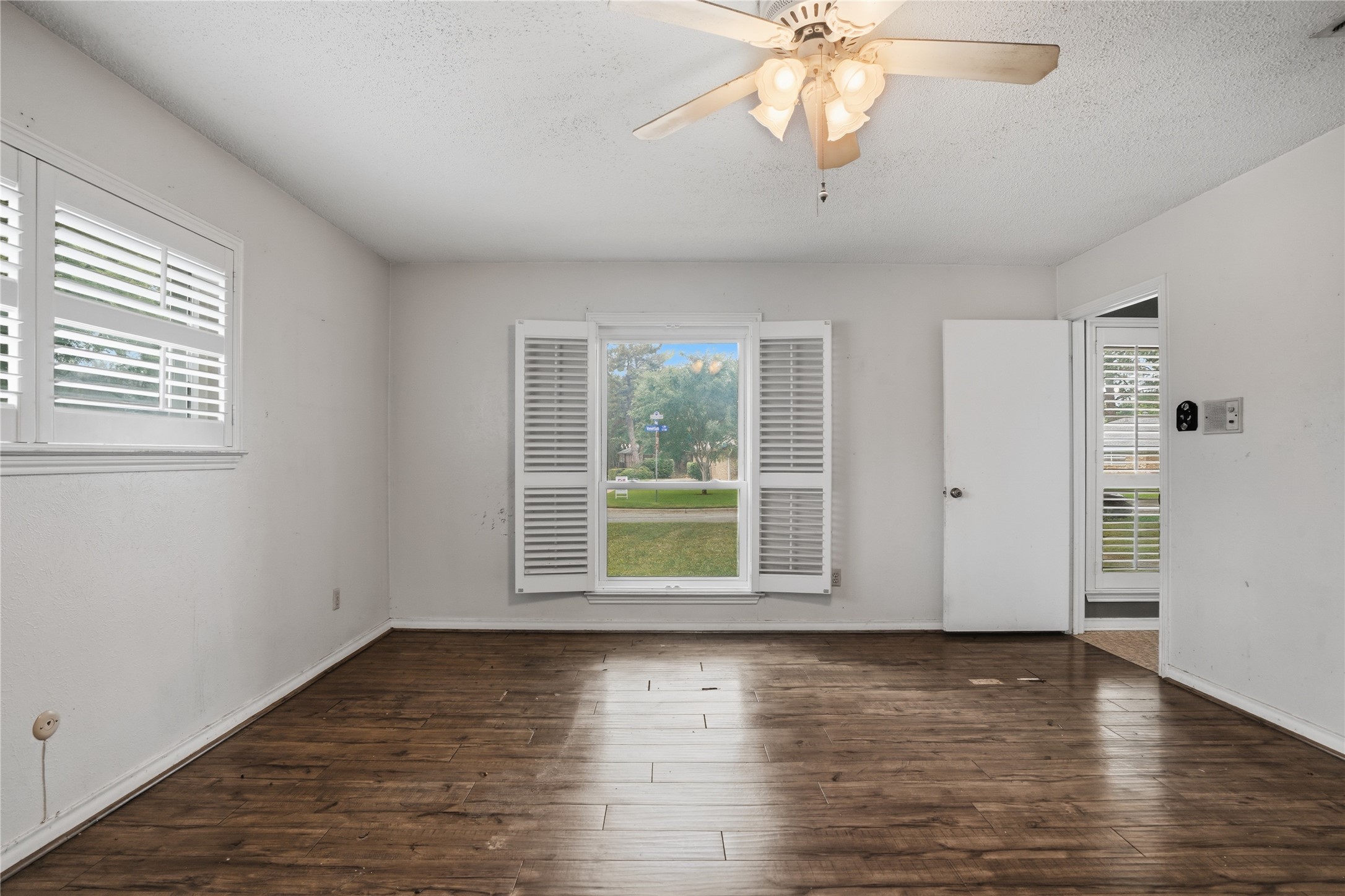 1726 Venetian Circle Arlington TX 76013