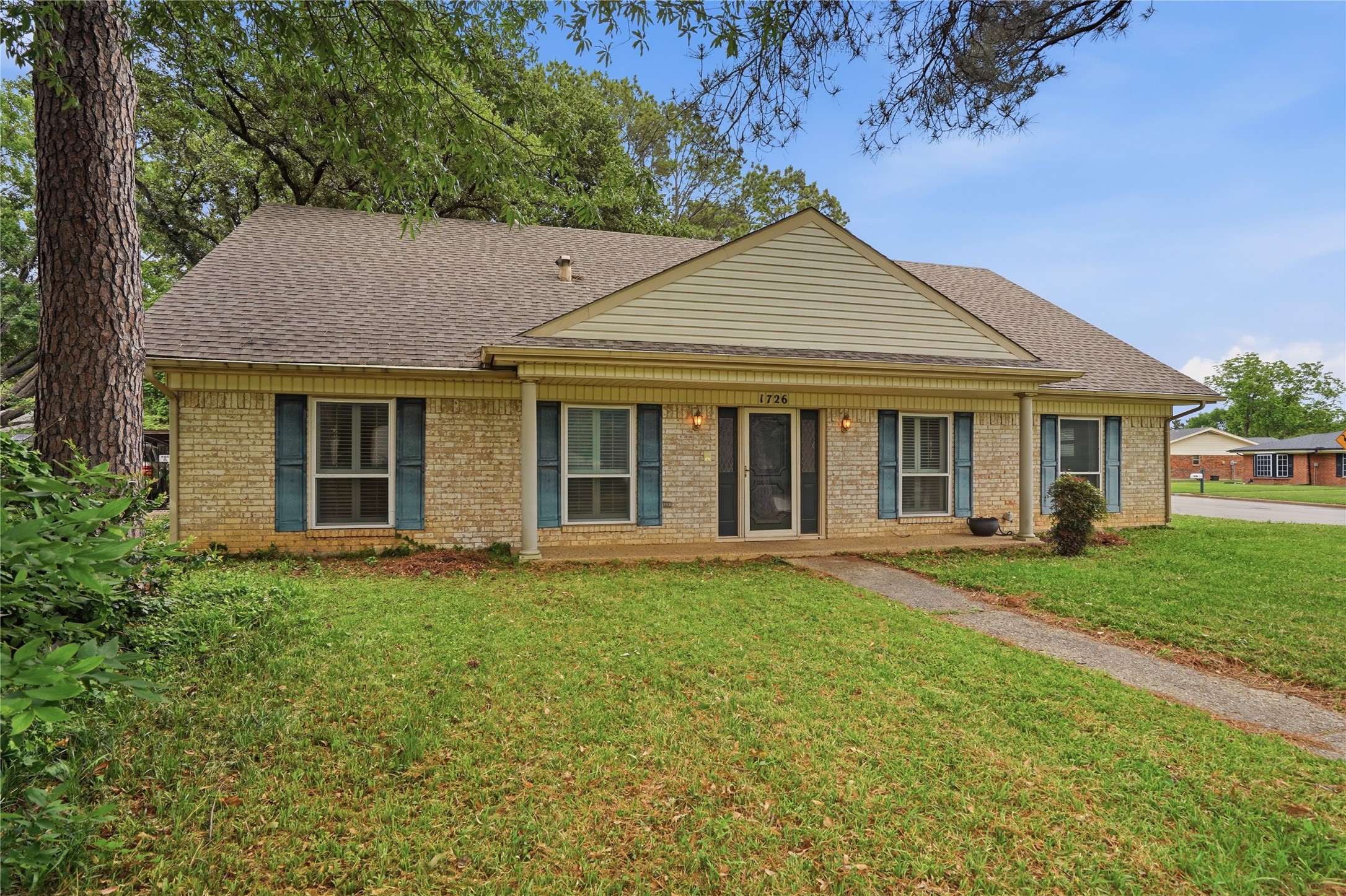 1726 Venetian Circle Arlington TX 76013