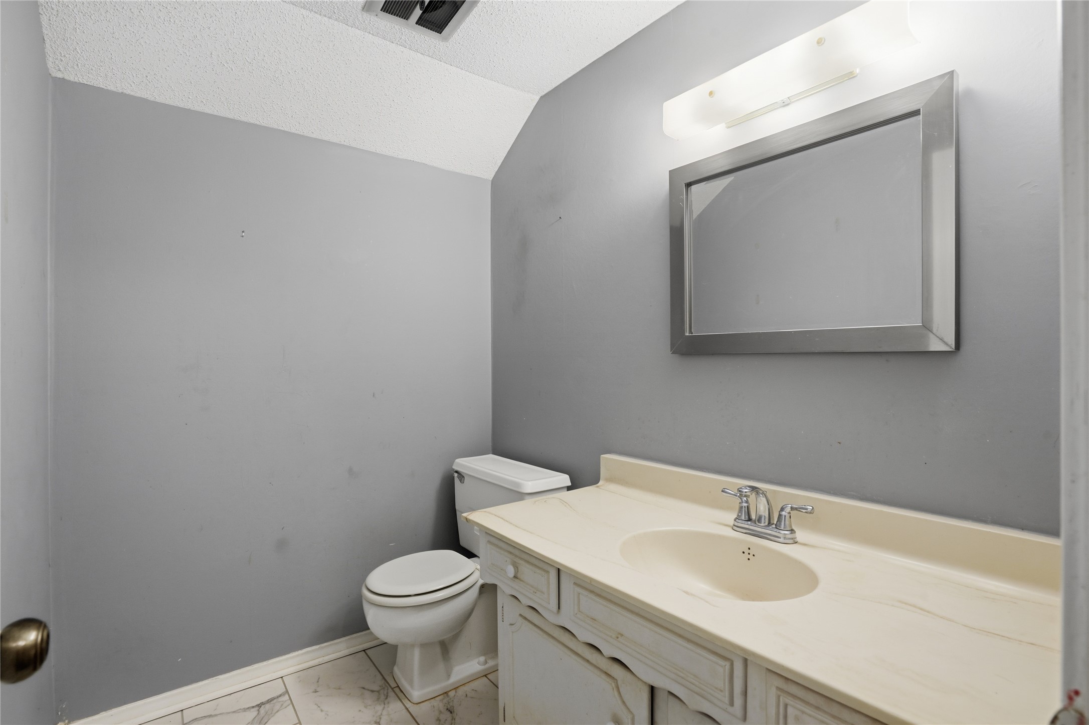 1726 Venetian Circle Arlington TX 76013