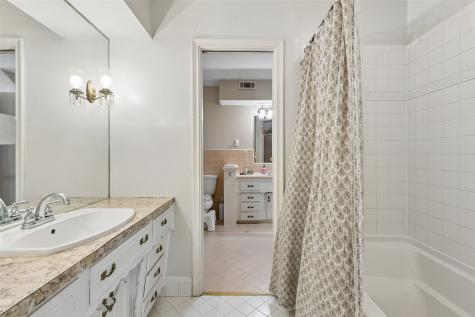 2133 Ebbtide Lane Dallas TX 75224