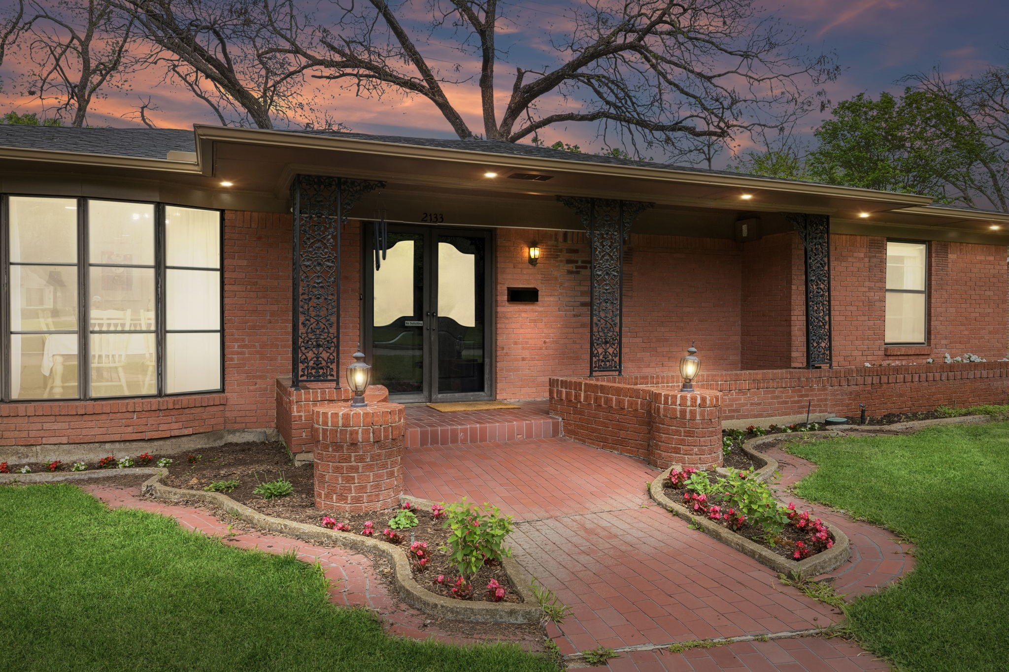 2133 Ebbtide Lane Dallas TX 75224
