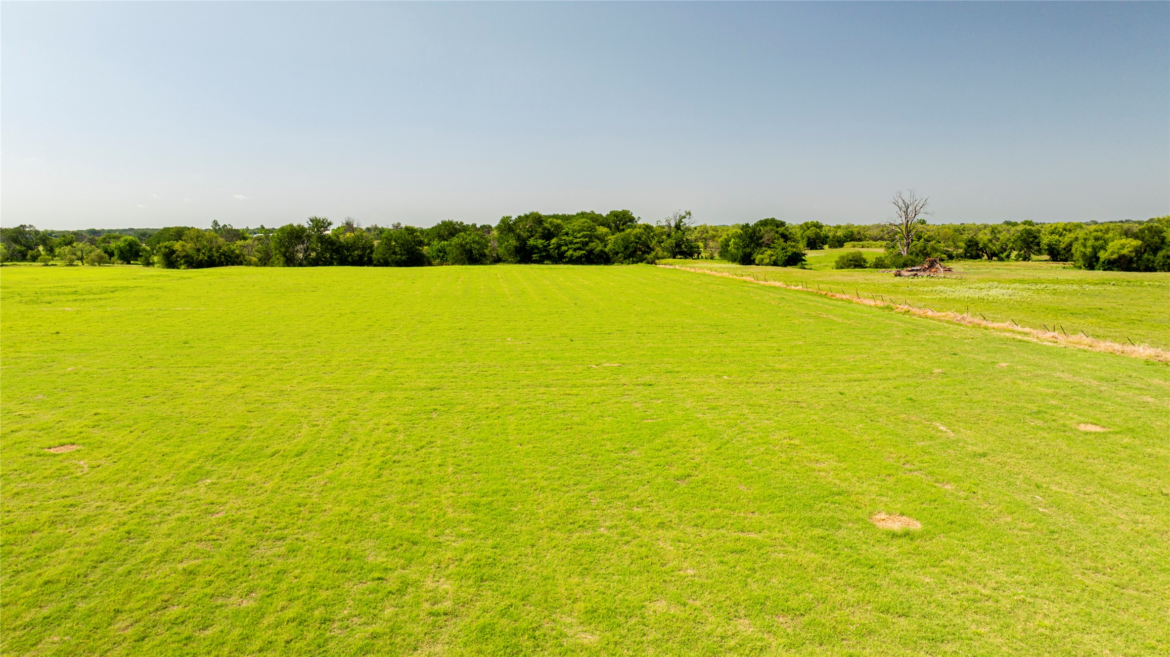 12520 455 E Pilot Point TX 76258