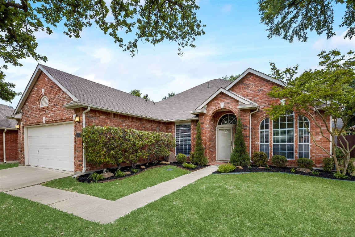 604 Oak Hollow Lane Flower Mound TX 75028