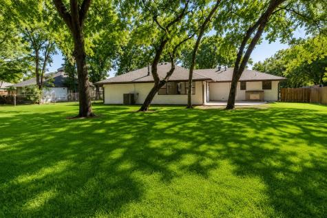 1416 Cheyenne Trail Granbury TX 76048