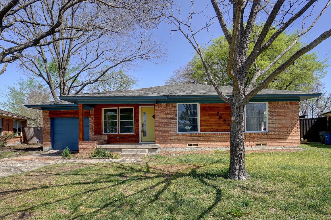 2451 Hartline Drive Dallas TX 75228