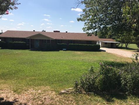 205 County Road 2228 Decatur TX 76234