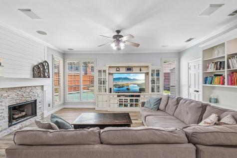 828 Lakeview Court Coppell TX 75019