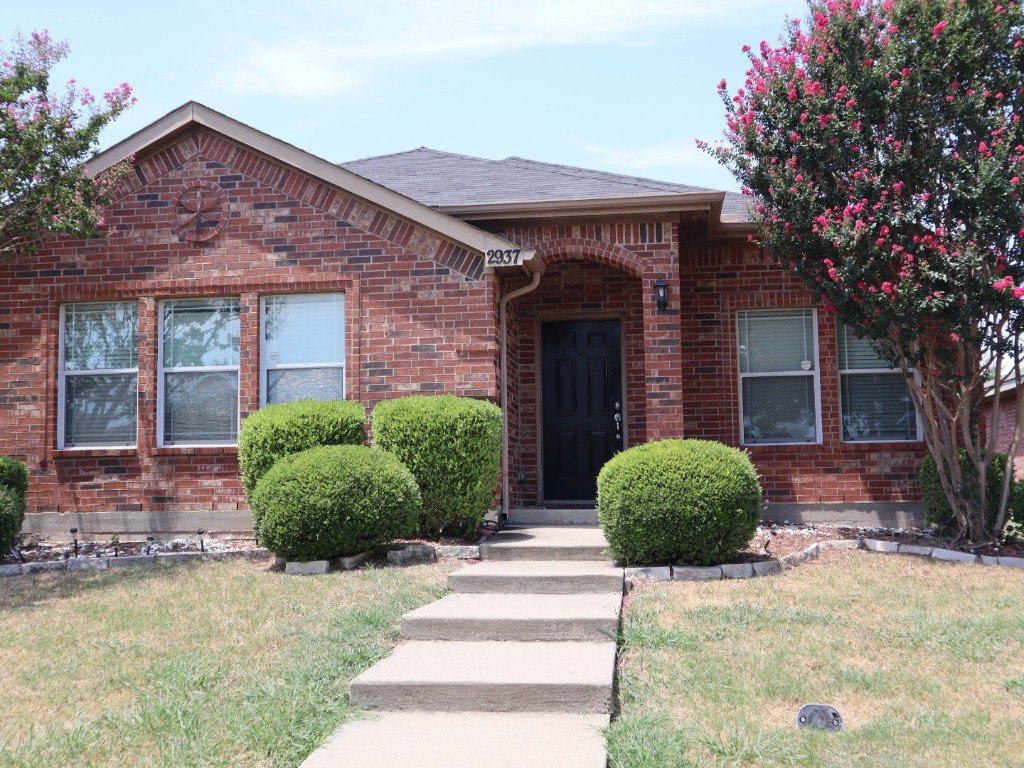 2937 Margeaux Drive Lancaster TX 75134