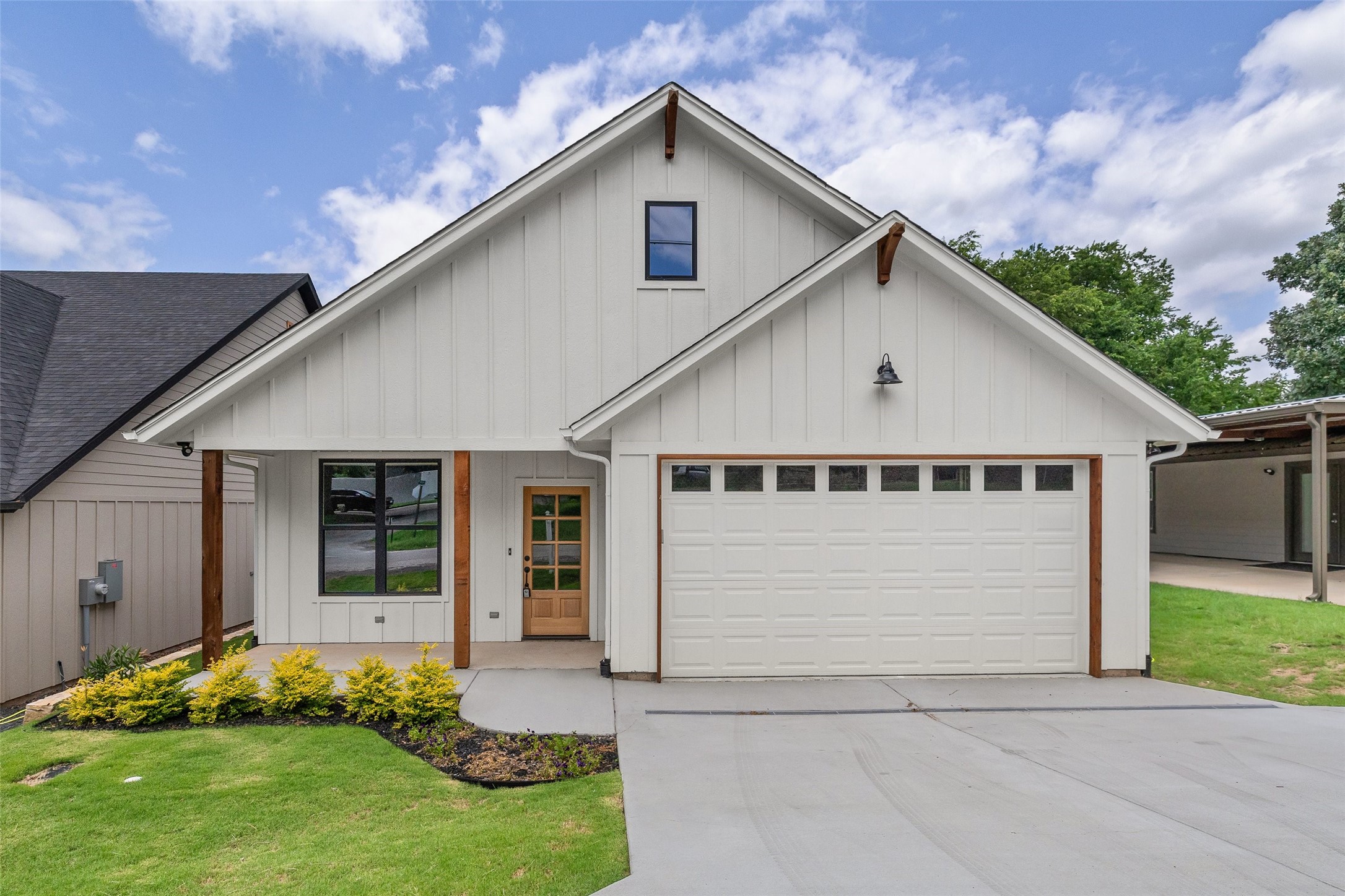 1010 Mustang Trail Granbury TX 76049