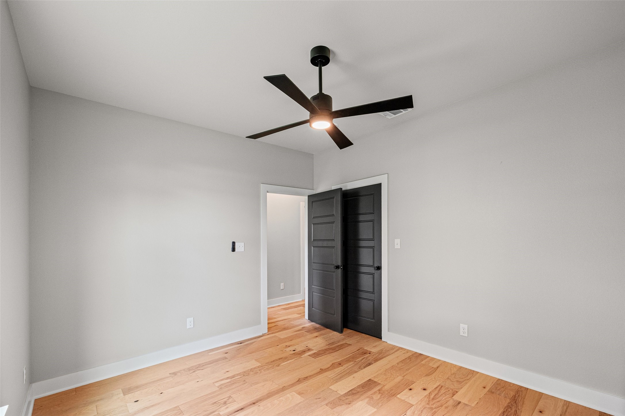 1010 Mustang Trail Granbury TX 76049