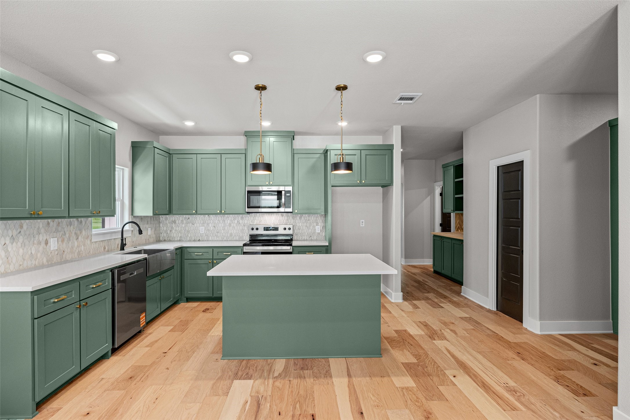 1010 Mustang Trail Granbury TX 76049