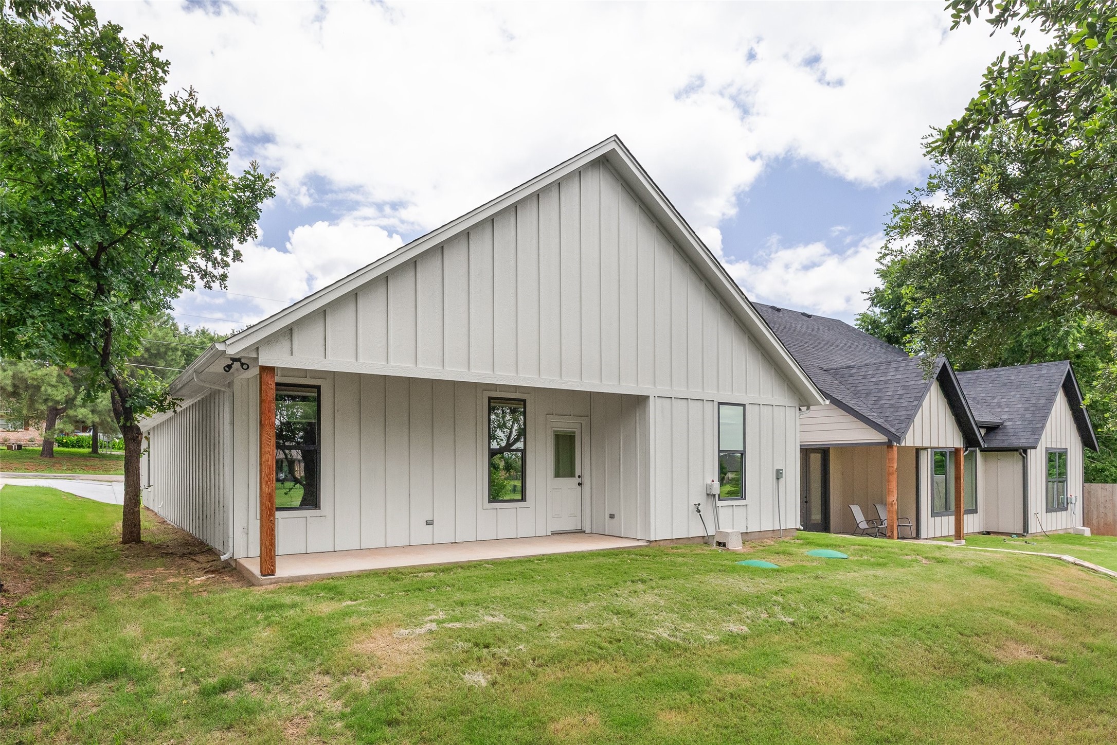 1010 Mustang Trail Granbury TX 76049