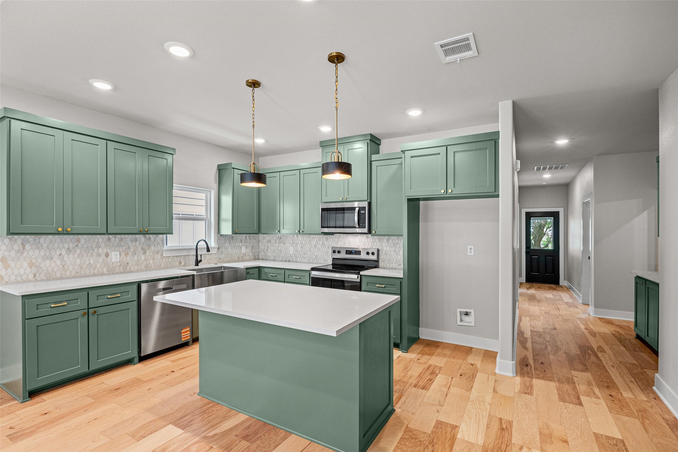 1010 Mustang Trail Granbury TX 76049
