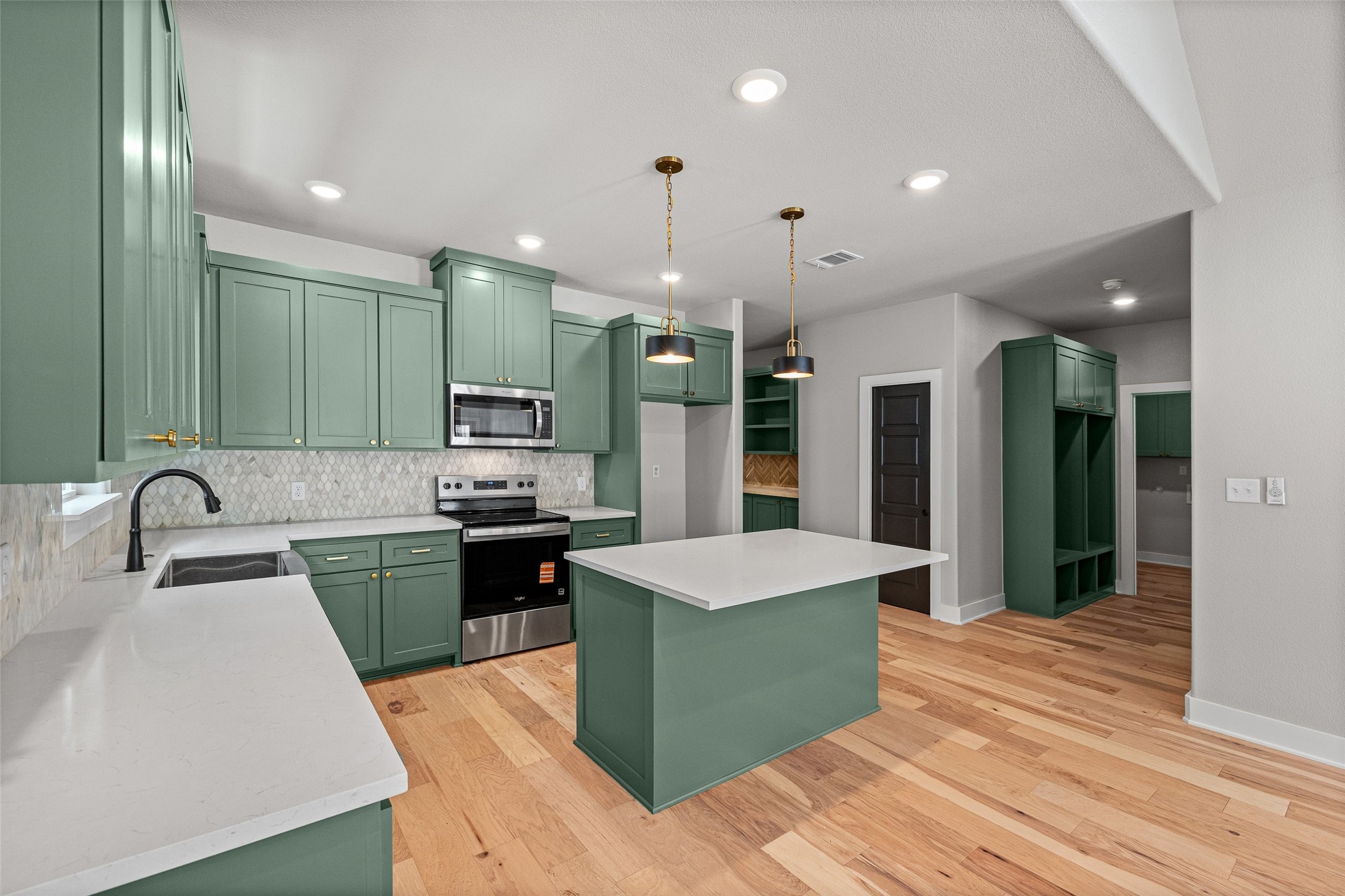 1010 Mustang Trail Granbury TX 76049