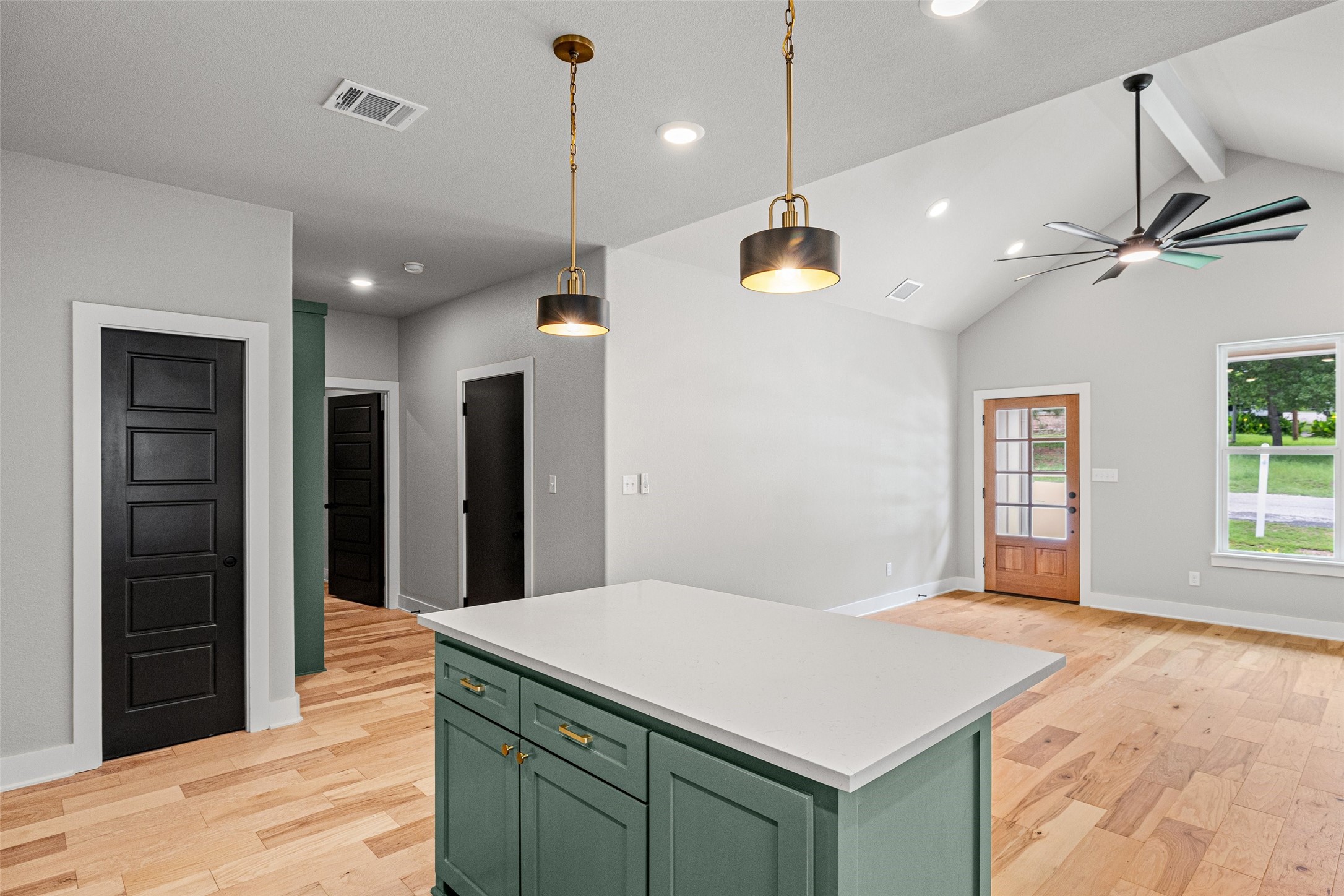 1010 Mustang Trail Granbury TX 76049