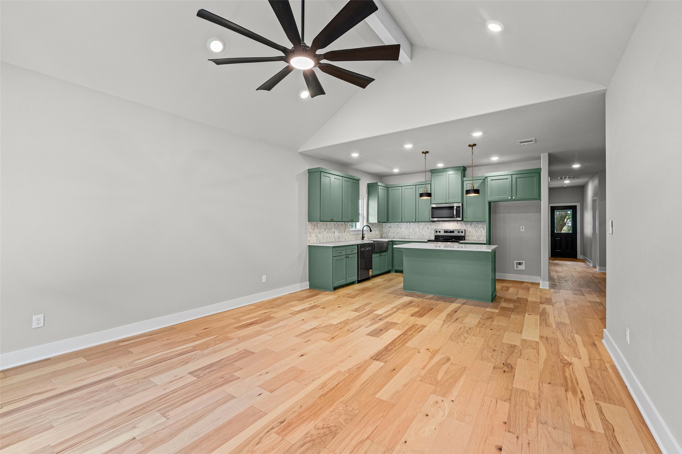 1010 Mustang Trail Granbury TX 76049