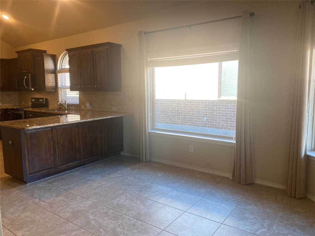 1220 Scott Drive Weatherford TX 76087