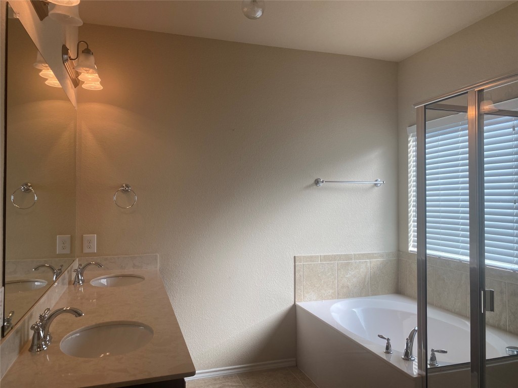 1220 Scott Drive Weatherford TX 76087