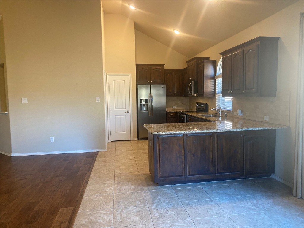 1220 Scott Drive Weatherford TX 76087