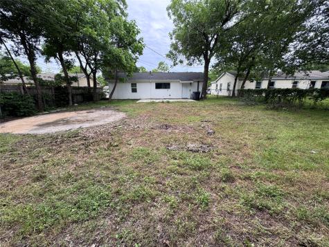 520 King Street Burleson TX 76028