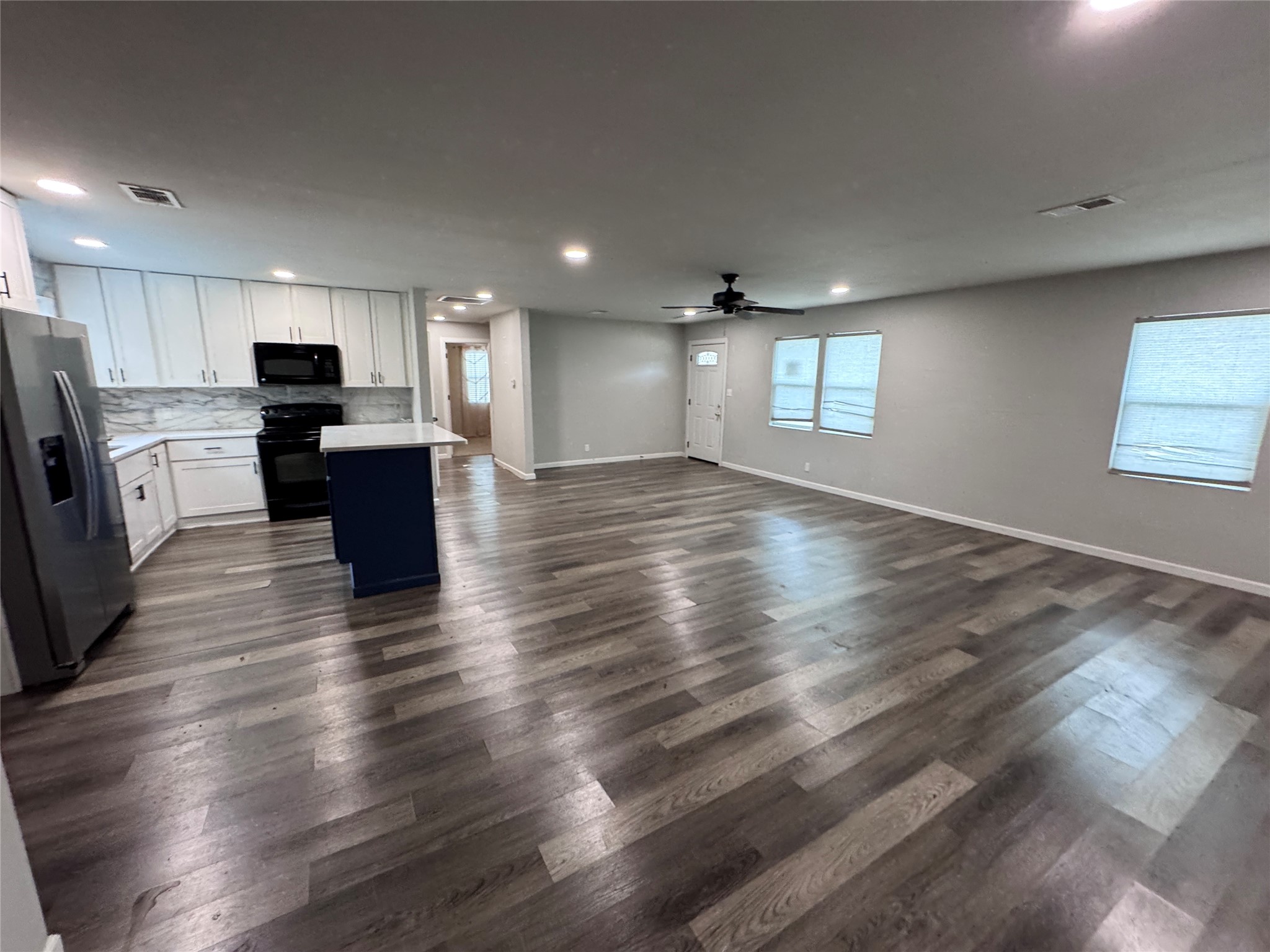 520 King Street Burleson TX 76028