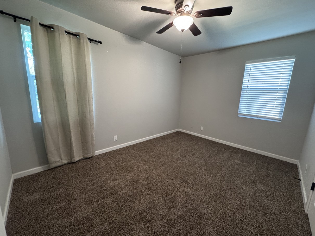 520 King Street Burleson TX 76028
