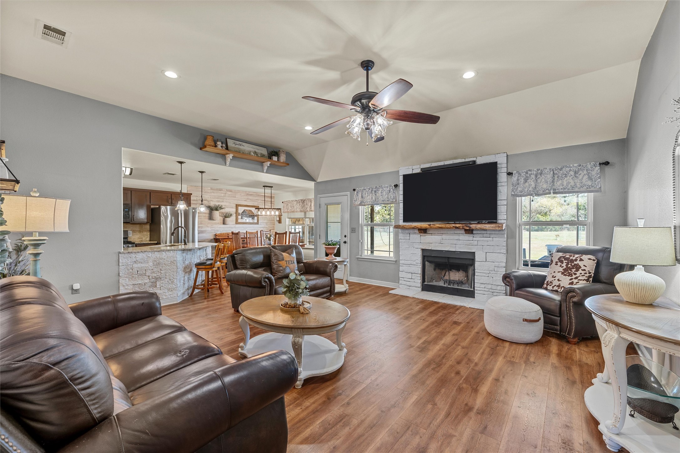 248 Rabbit Shadow Trail Whitney TX 76692