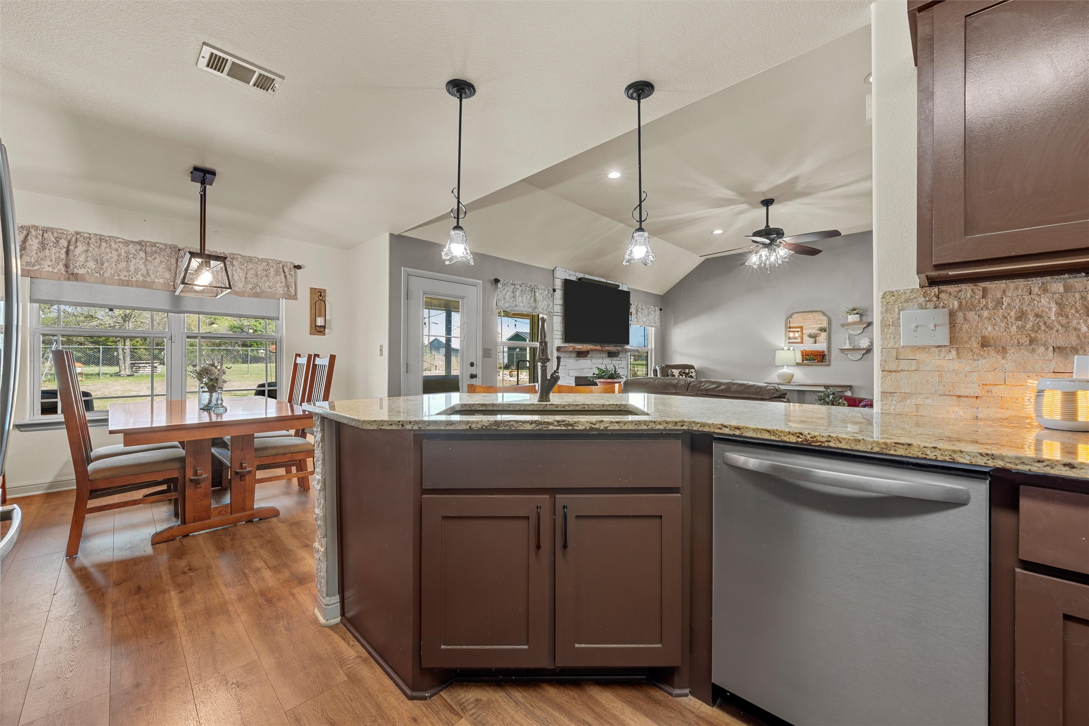 248 Rabbit Shadow Trail Whitney TX 76692