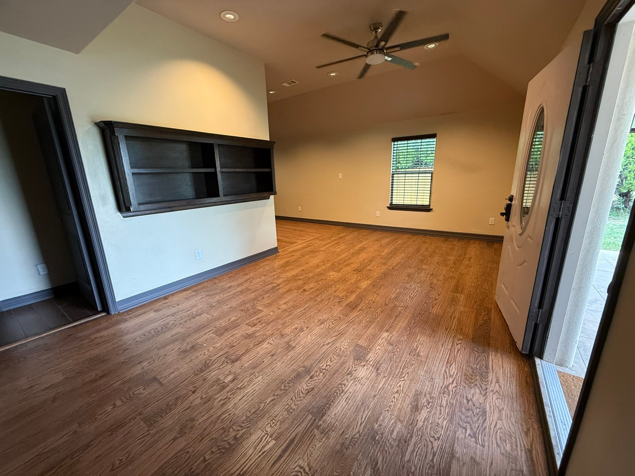 3307 Roberts Cut Off Road Lake Worth TX 76114