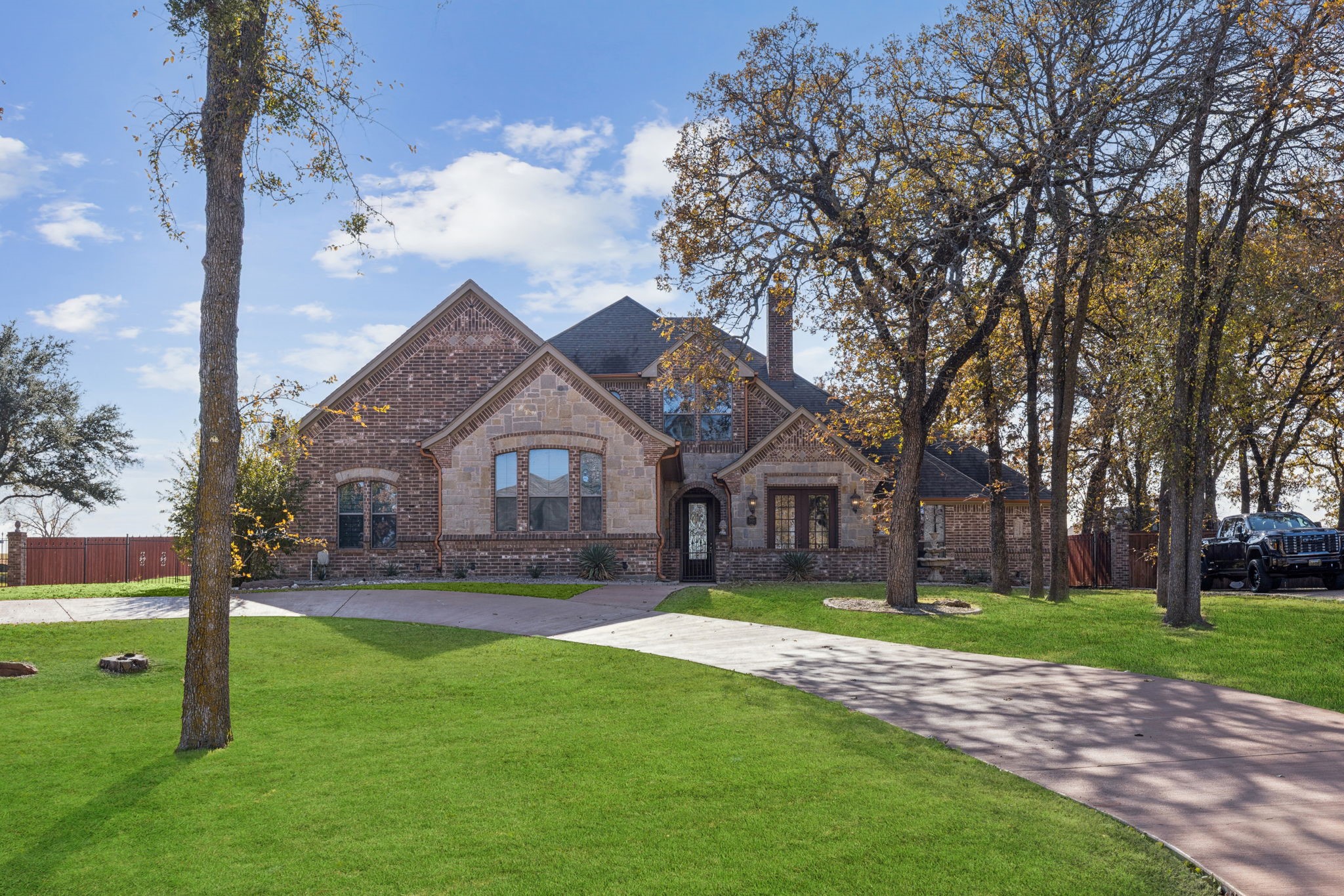 5829 Lakeside Drive Fort Worth TX 76179