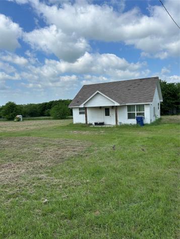 202 County Road 4511 Decatur TX 76234