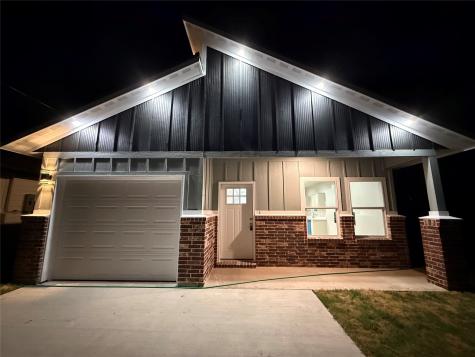 2306 Polk Greenville TX 75401