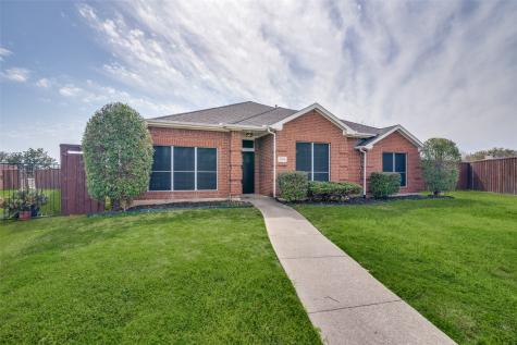2700 Preston Creek Mesquite TX 75181