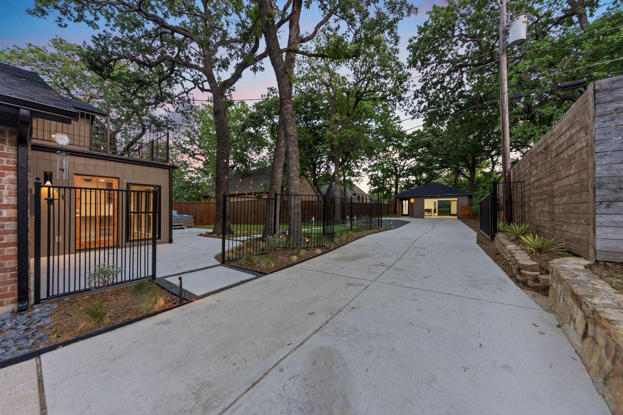 1425 Tiffany Forest Lane Grapevine TX 76051