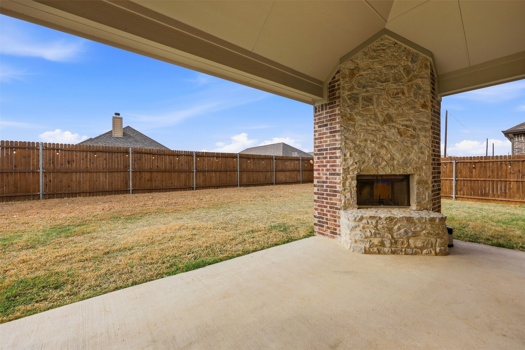418 Crestview Drive Midlothian TX 76065