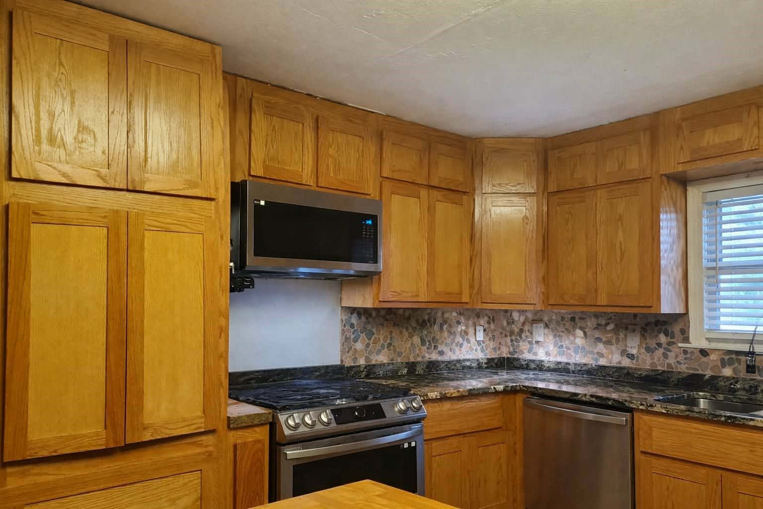 1501 W 3rd Street Clifton TX 76634
