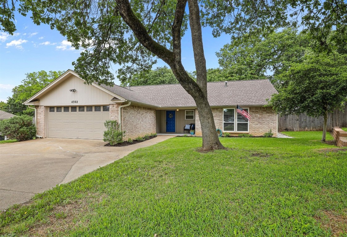 4302 Woodmeadow Court Arlington TX 76016