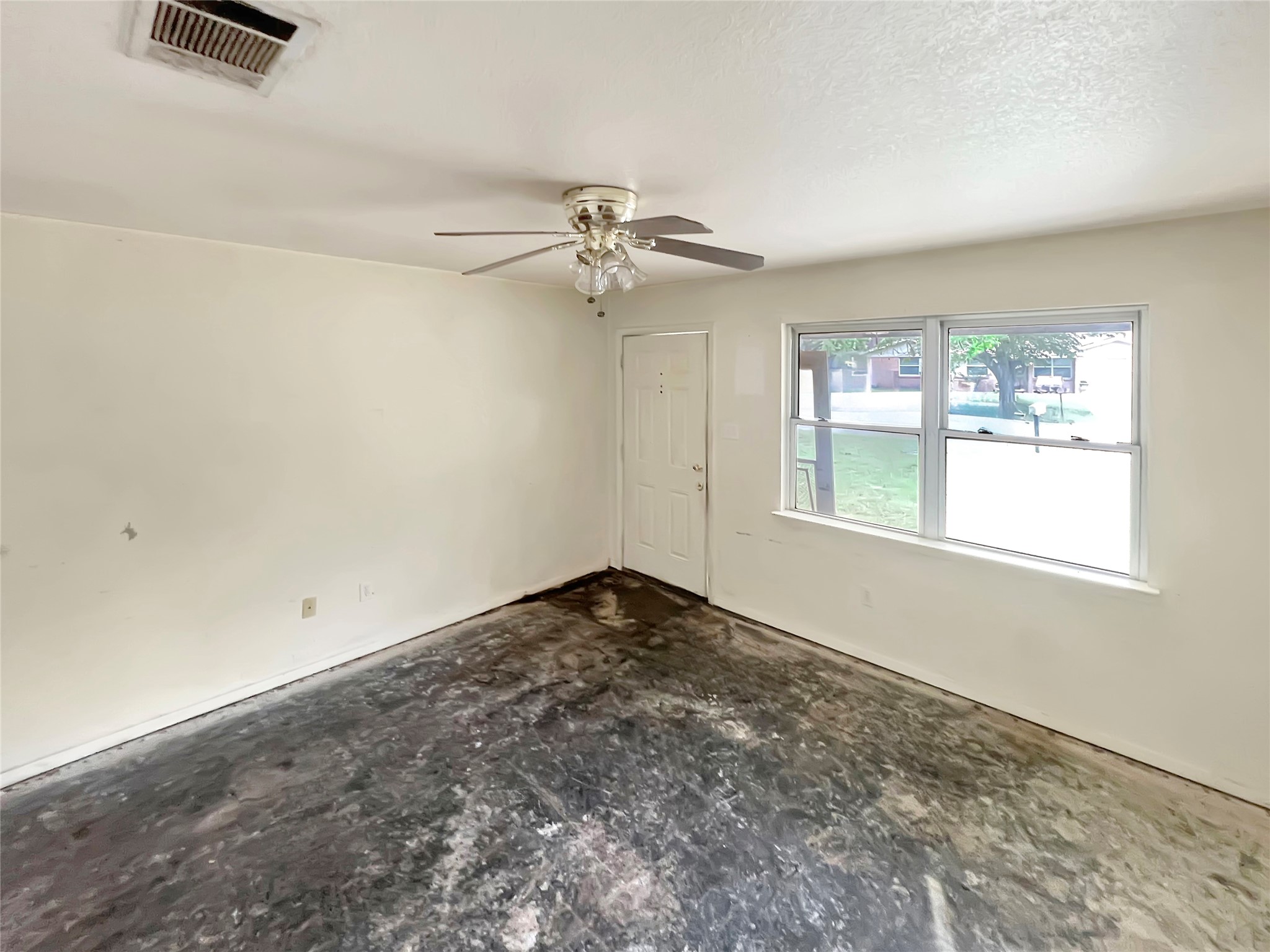 8853 Easley Street White Settlement TX 76108